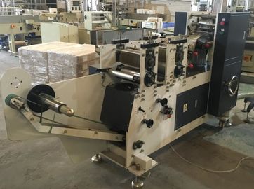 Van de het Papieren zakdoekjeproductielijn van de servomotorcontrole de Zakweefsel die Materiaal vouwen