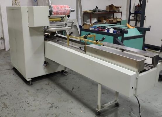 PLC de Verpakkingsmachine van de Touch screen Automatische Film van Enige Closetrol