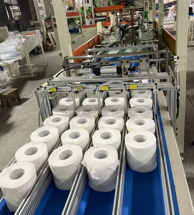 Automatische productielijn voor toiletpapier / keukenrollen Jrt Maxi Rewindmachines 3