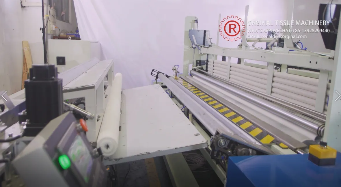 Toiletpapier Keukenpapier Automatische Bandzaag Snijmachine 1